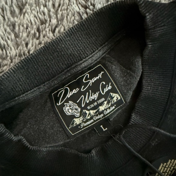 Darc Sport Wolves US Tour Tee, Black, Size Large, NWT - Picture 4 of 5